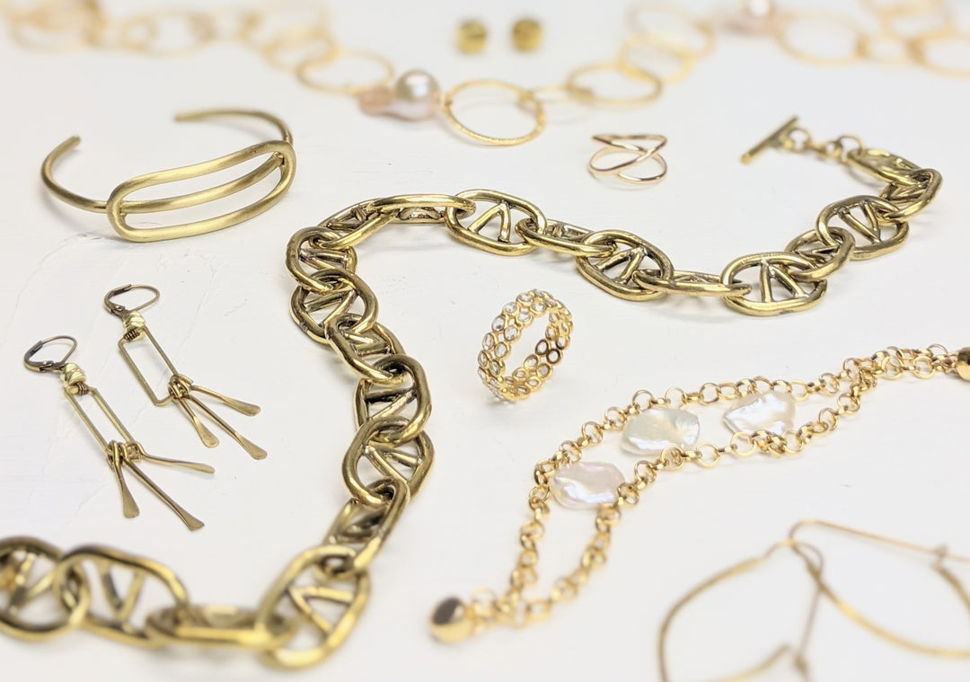 A Buyer's Guide to Gold Jewelry