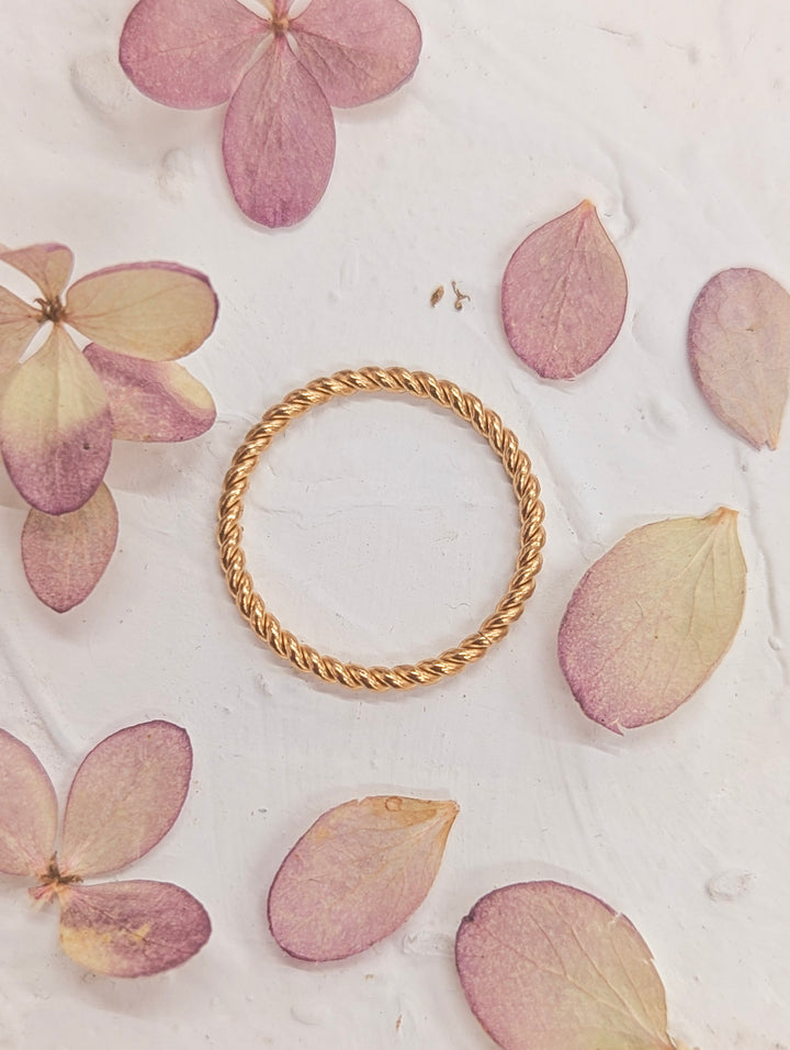 Evervine Stacking Ring