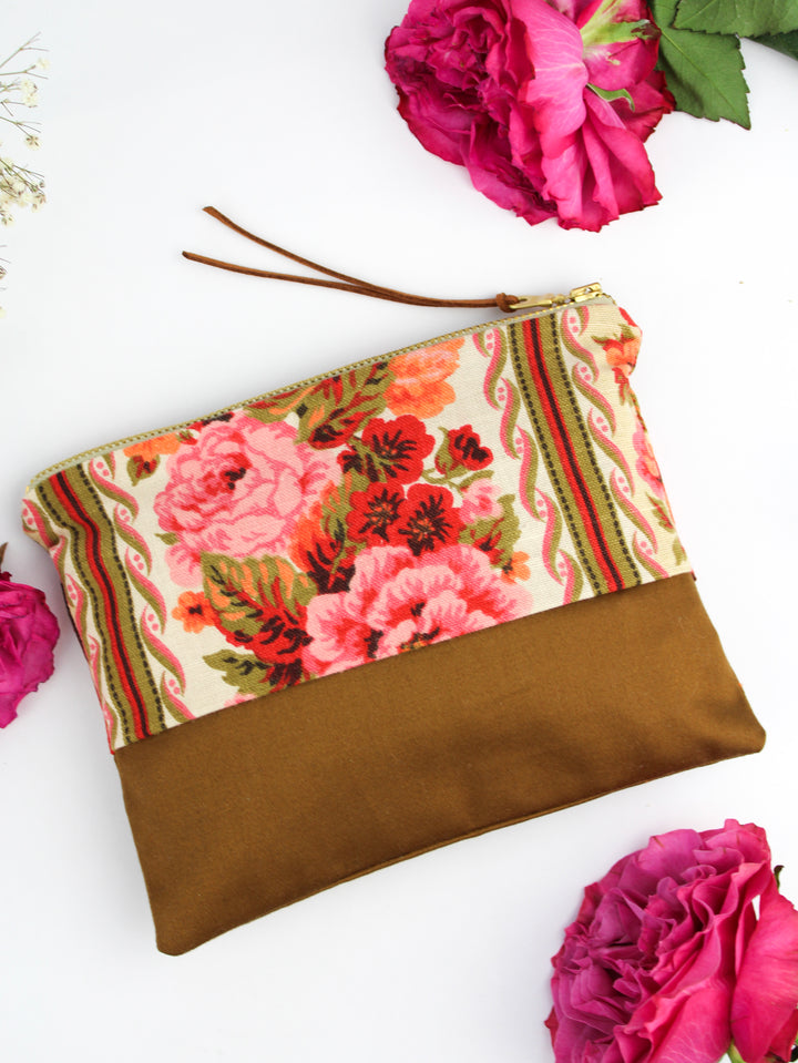 Antique Roses Clutch