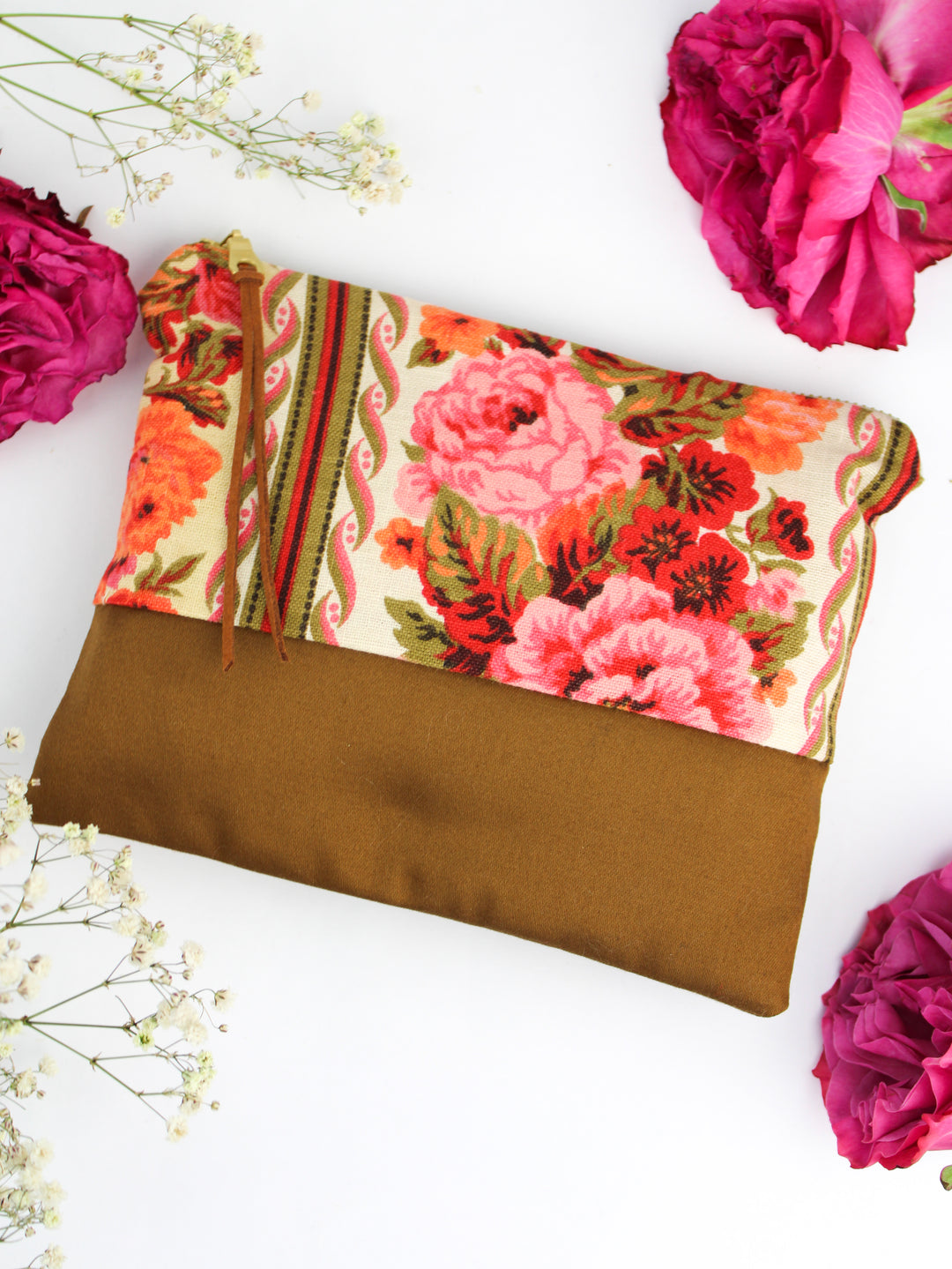 Antique Roses Clutch