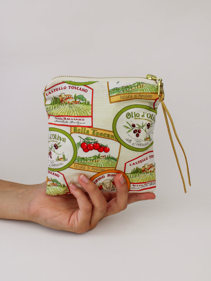 Che Buono Square Zip Pouch