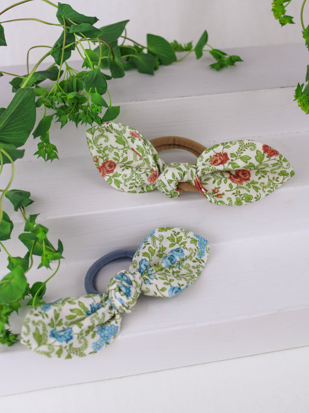 Elle Bow Hair Tie