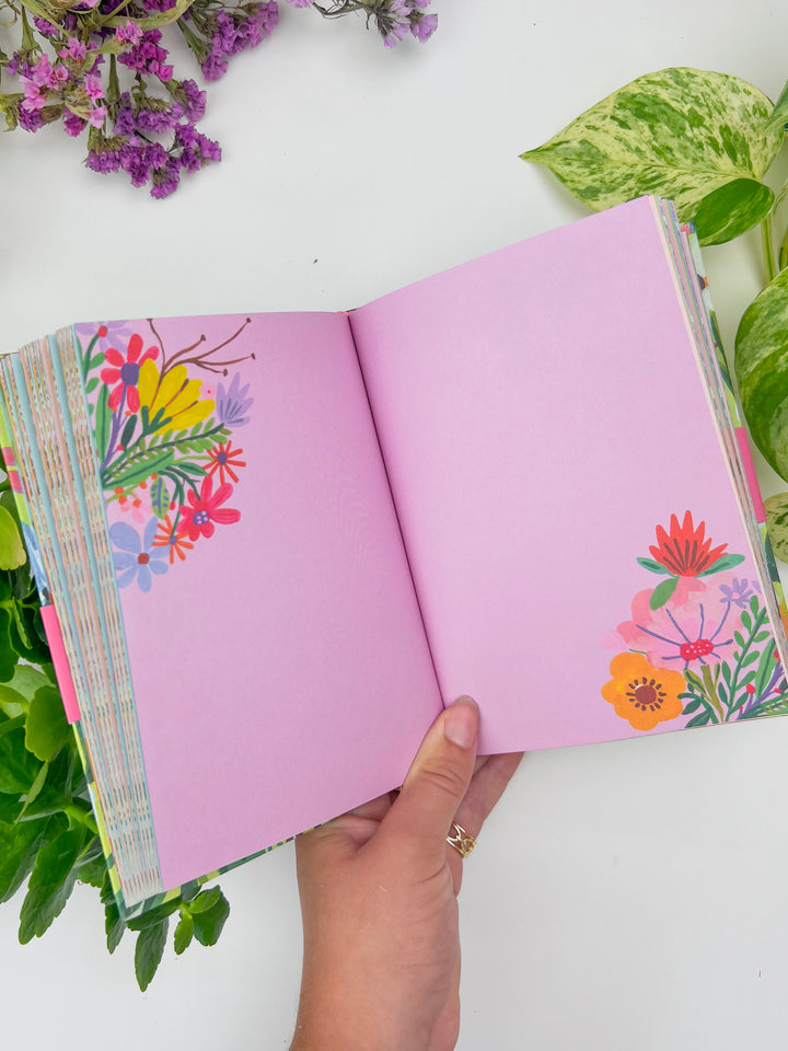Illustrated Floral Field Journal