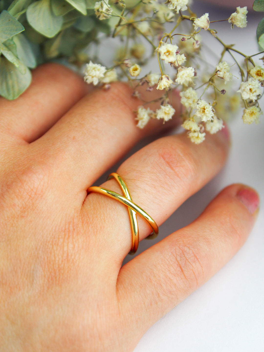 Mia Leaf Ring