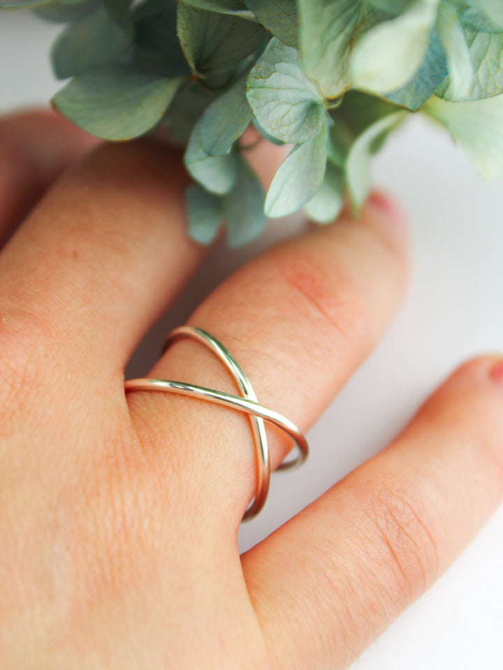 Mia Leaf Ring