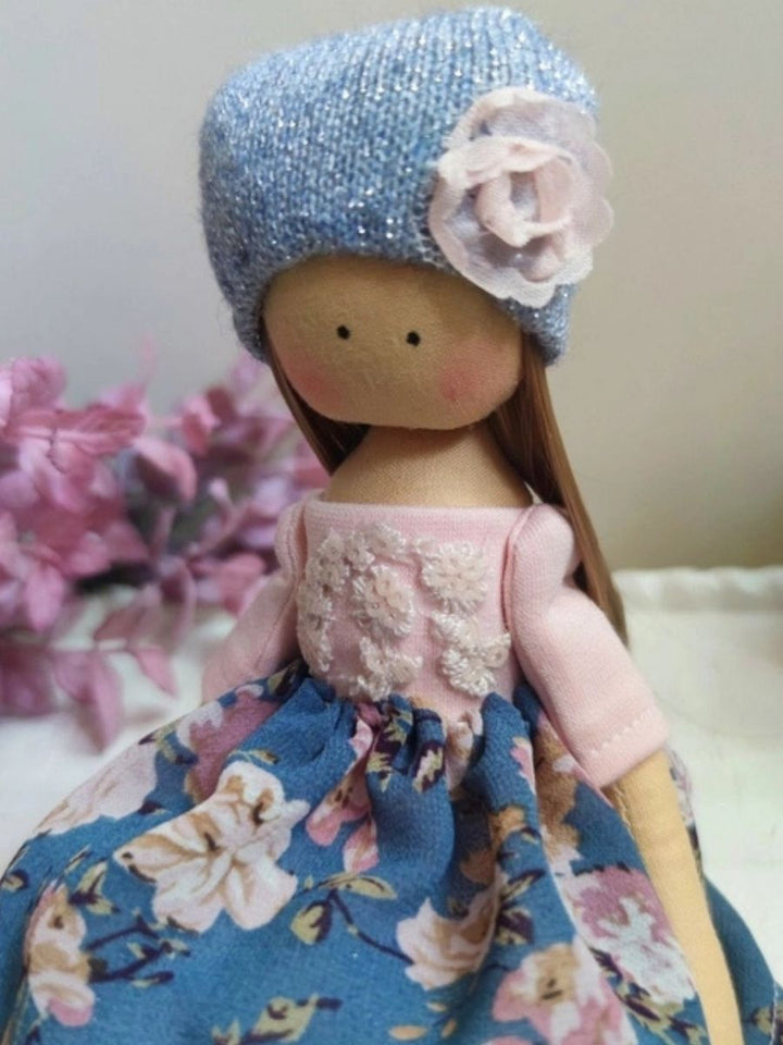 Ukrainian Dancing Princess Doll - Sitting