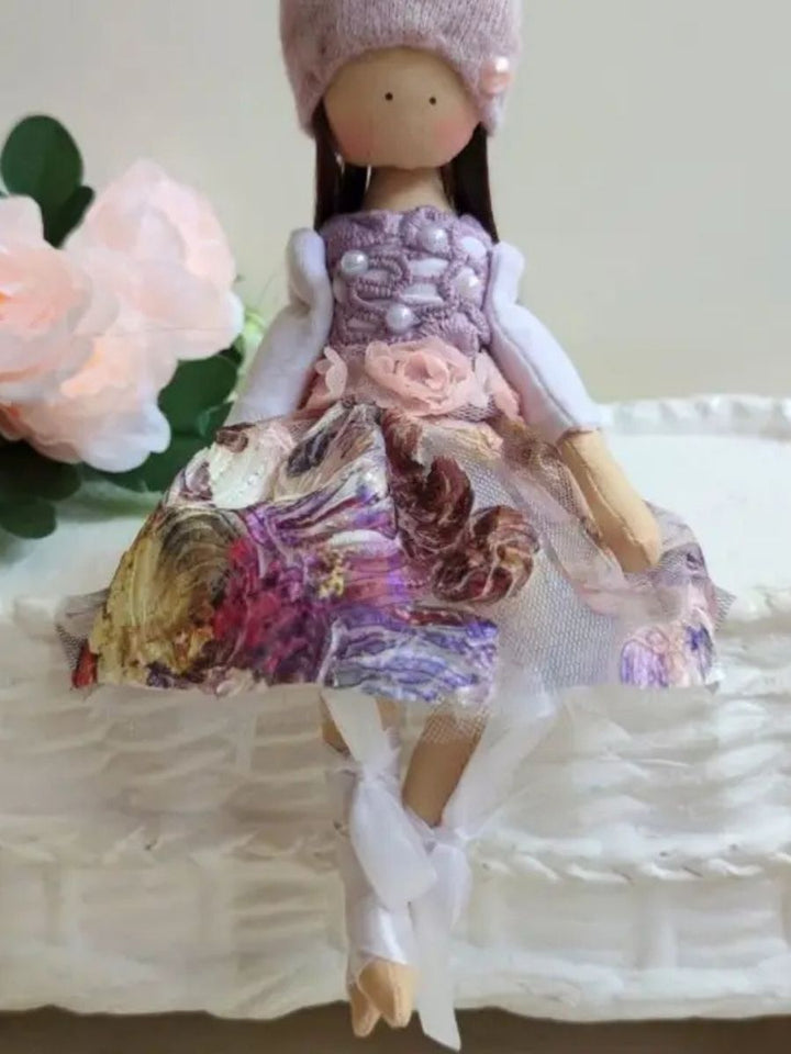 Ukrainian Dancing Princess Doll - Sitting