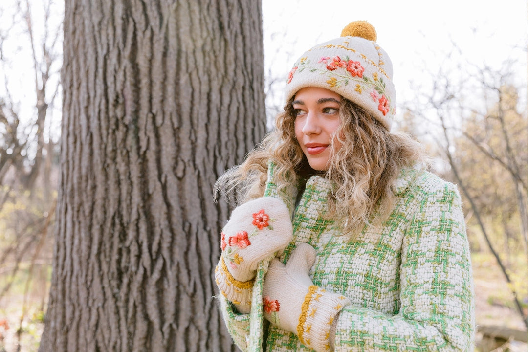 Freya French Knot Wool Mittens