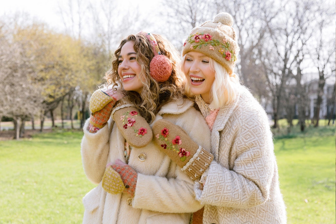 Freya French Knot Wool Mittens