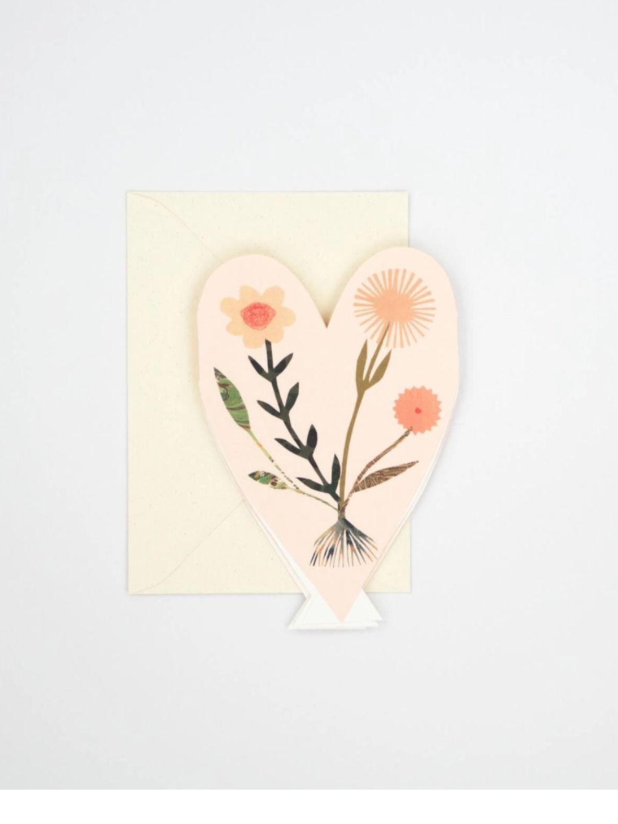 Hearts Fold Out Concertina Card