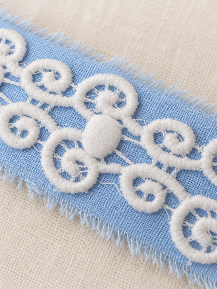 Cecily’s Lace and Linen Headband