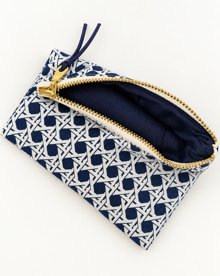 Blue Basket Daisies Mini Pouch