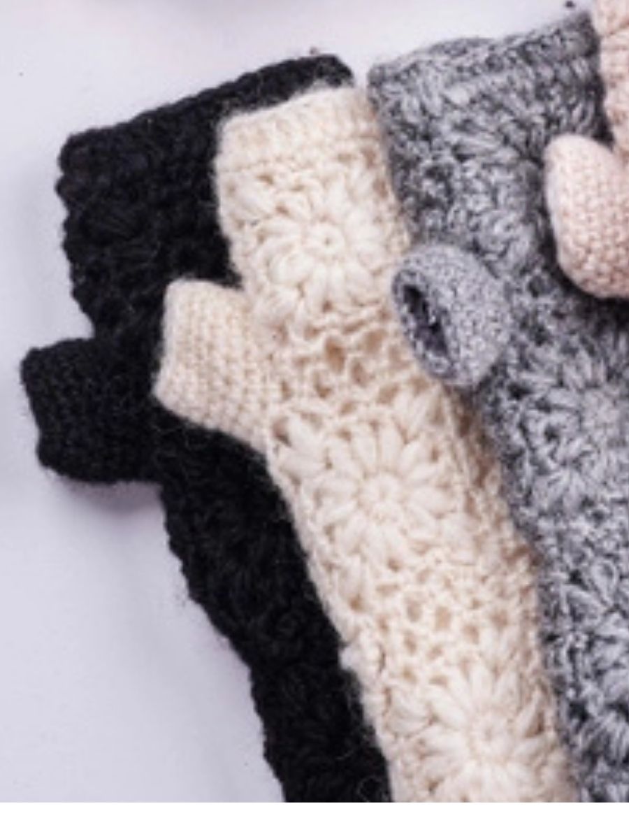 Stevie Floral Hand-Crocheted Wool Handwarmers