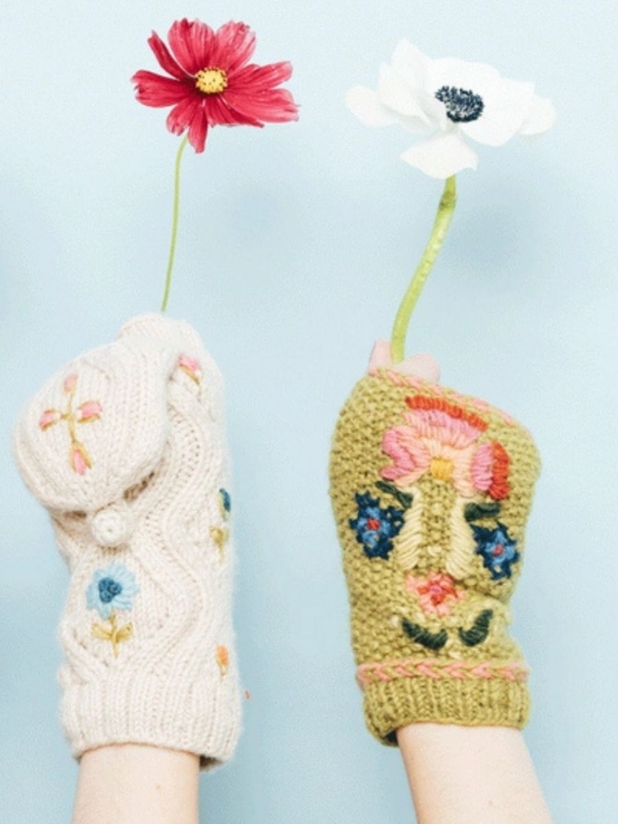 Tilly Convertible Mittens French Knot