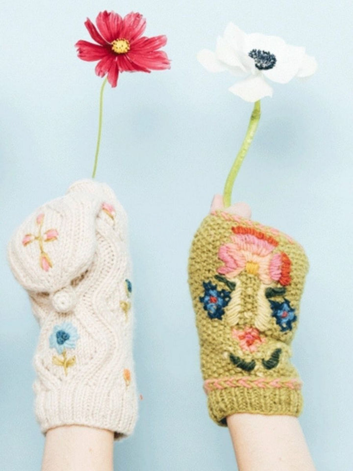 Tilly Convertible Mittens French Knot