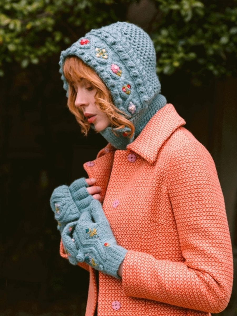 Tilly Convertible Mittens French Knot
