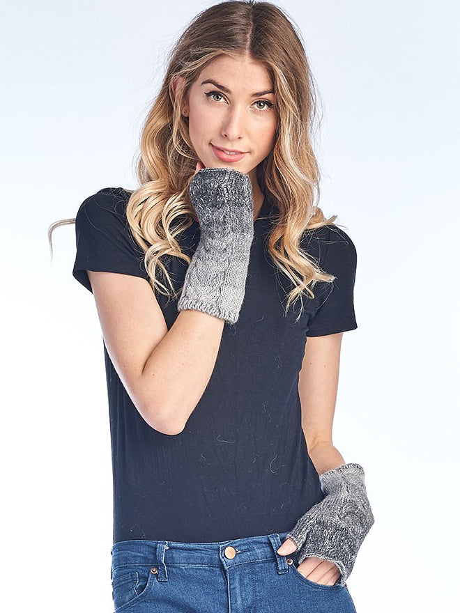 Braided Knit Alpaca Gloves